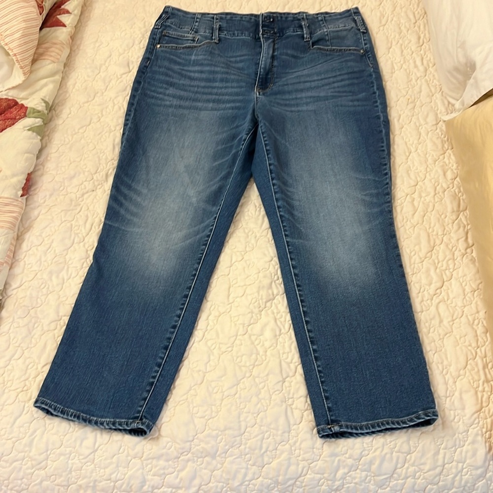 White House black market high rise slim crop jeans size 14